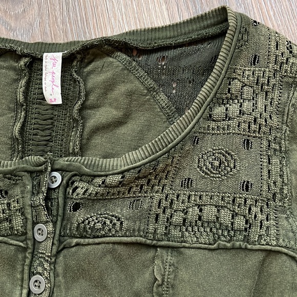free people top size small - Picture 2 of 4